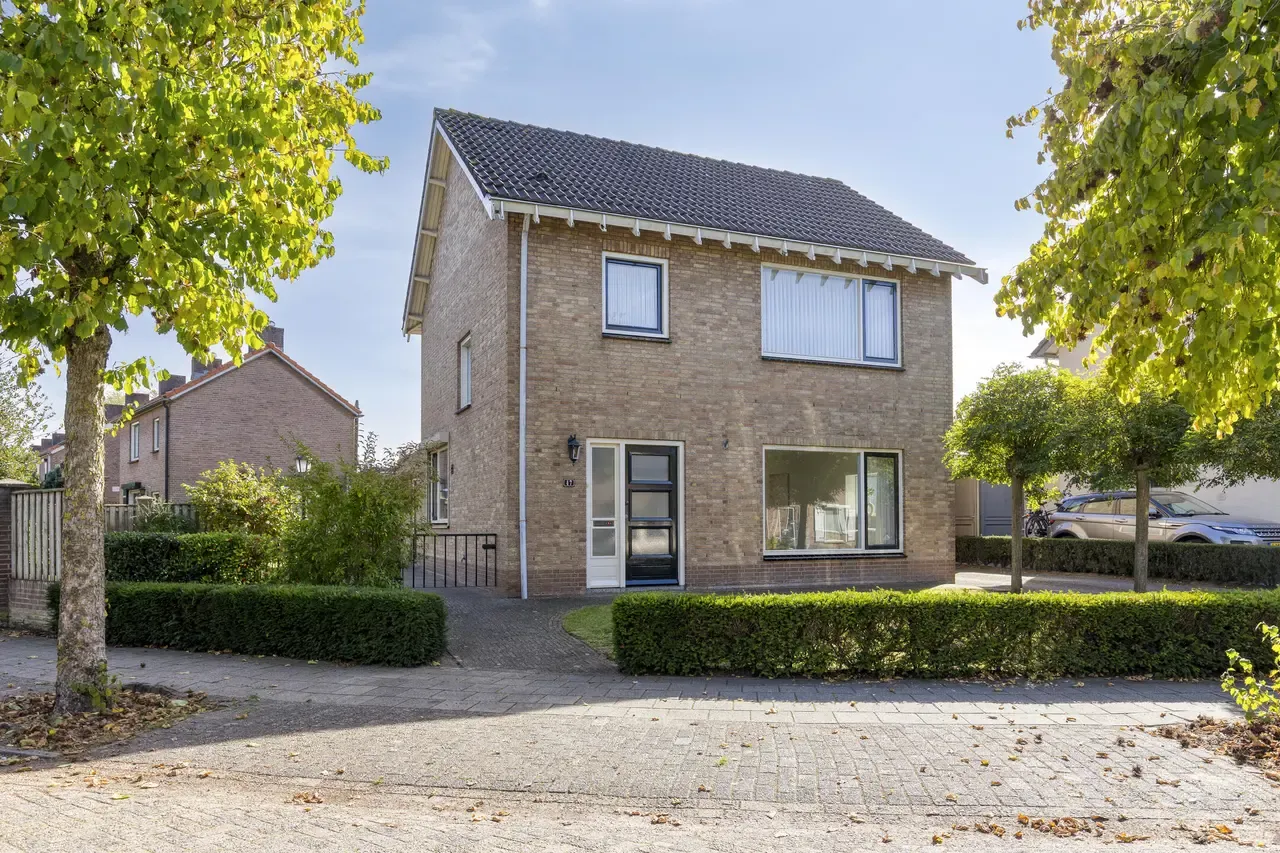 Vrijstaande woning te koop: Julianastraat 47, Mariahout