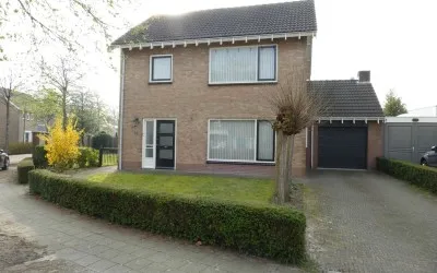 Vrijstaande woning te koop: Julianastraat 47, Mariahout Mariahout
