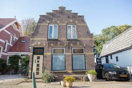 Detached house for sale: Julianastraat 5, Den Burg Den Burg