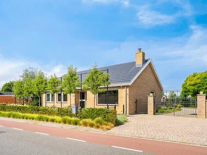 Vrijstaande woning te koop: Julianastraat 66, Kern Heikant Heikant