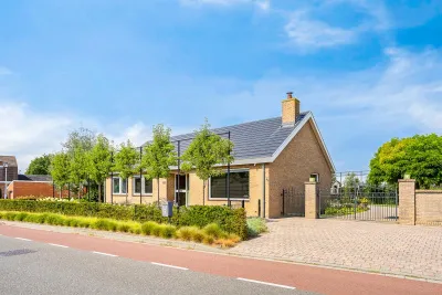 Vrijstaande woning te koop: Julianastraat 66, Heikant