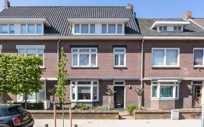 Tussenwoning te koop: Julianastraat 70, Hofpoel Brunssum