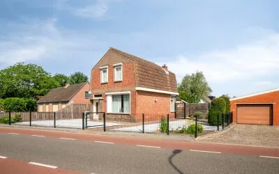 Vrijstaande woning te koop: Julianastraat 70, Kern Heikant Heikant