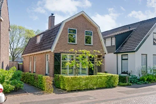 Vrijstaande woning te koop: Julianastraat 8, Beilen Beilen