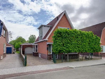 Vrijstaande woning te koop: Julianastraat 83, Industriegebied Martenshoek Hoogezand