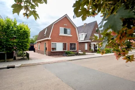 Vrijstaande woning te koop: Julianastraat 85, Industriegebied Martenshoek Hoogezand