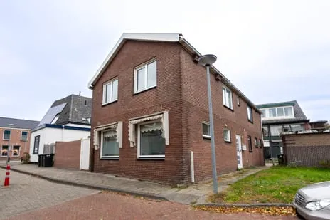 Twee-onder-één-kap te koop: Julianaweg 2A, Egmond aan den Hoef Egmond Aan Den Hoef