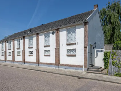 Vrijstaande woning te koop: Julianaweg 43, Melissant woonkern Melissant
