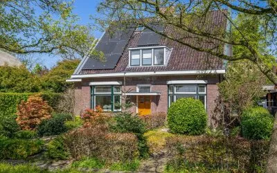 Twee-onder-één-kap te koop: Julianaweg 5, Oranjebuurt Appingedam