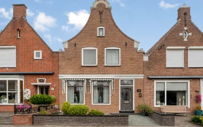 Tussenwoning te koop: Julianaweg 89, Volendam-Oude kom Volendam