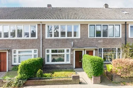 Tussenwoning te koop: Juliusstraat 28, Woensel-West Eindhoven