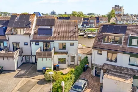 Tussenwoning te koop: Jupiter 30, Marina Den Helder