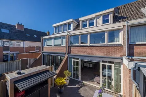 Tussenwoning te koop: Jupiter 33, Rijnsoever-Midden Katwijk (Zh)