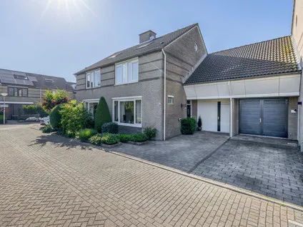 Tussenwoning te koop: Jupiterlaan 75, Zuid Waddinxveen