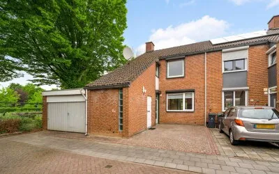 Hoekwoning te koop: Jupiterstraat 29, Sterrenberg Roermond