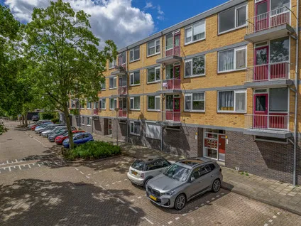 Appartement te koop: Justus van Effenlaan 38, Vondelwijk Waddinxveen