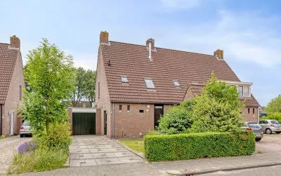 Corner house for sale: Jutte 52, Nijehaske Heerenveen
