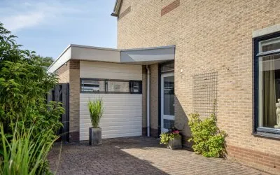 Twee-onder-één-kap te koop: Kaap 8, Emmeloord-Espelervaart-Rivierenbuurt Emmeloord