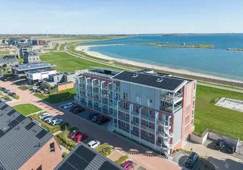 Appartement te koop: Kaapsduin 58, Buurt 4 Zeewolde