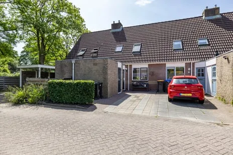 Tussenwoning te koop: Kaarnheugte 3, De Heugten Assen