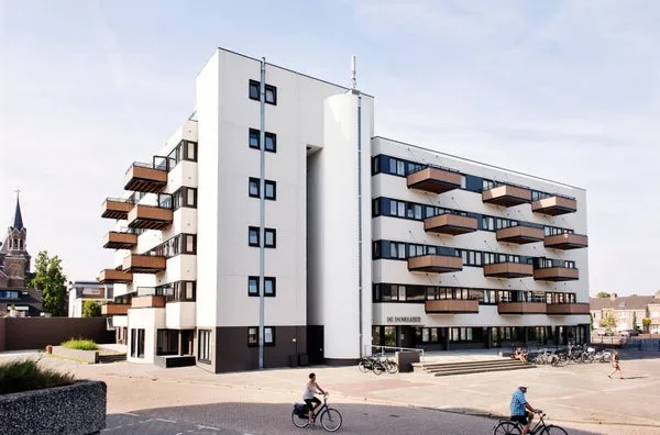 Woning te huur: Kadeplein, Scherpdeel Roosendaal
