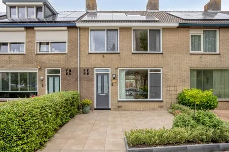 Tussenwoning te koop: Kagervoorde 7, Kooibuurt Sassenheim
