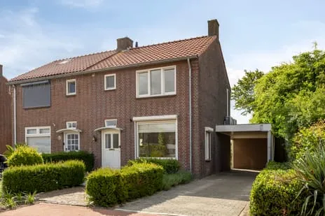 Twee-onder-één-kap te koop: Kalksheuvel 7, Boxtel-Centrum Boxtel