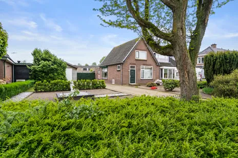 Twee-onder-één-kap te koop: Kallenbroekerweg 43, De Lors Barneveld
