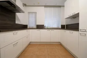 Woning te huur: Kalmarpad, Rotterdam