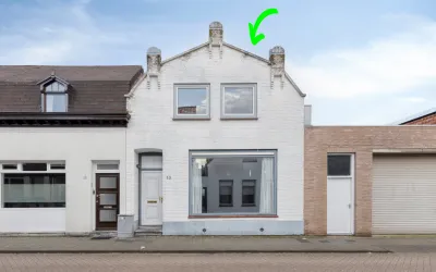 Tussenwoning te koop: Kalsdonksestraat 13, Parklaan-Hoogstraat Roosendaal