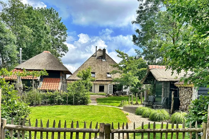Vrijstaande woning te koop: Kalverdijkerlaantje 6, Tuitjenhorn-Centrum en Kerkbuurt Tuitjenhorn