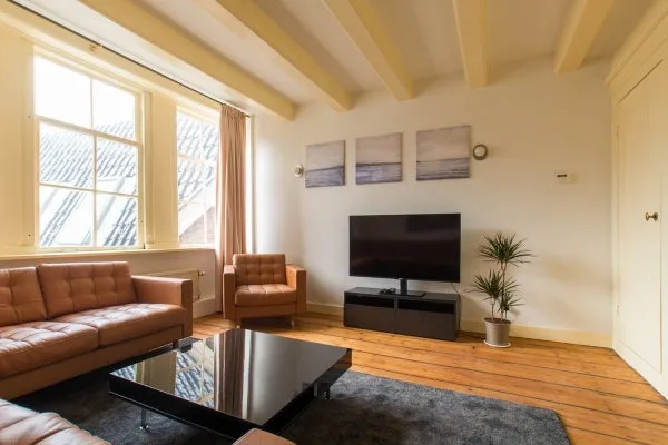 Woning te huur: Kalverstraat, Begijnhofbuurt Amsterdam