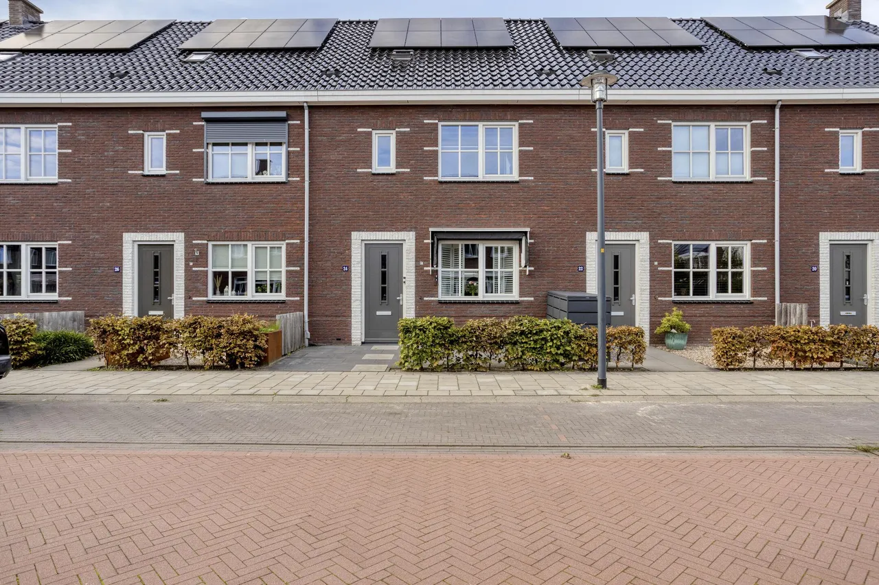 Tussenwoning te koop: Kameel 24, Kampen