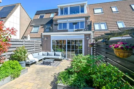 Tussenwoning te koop: Kamerkamp 16, Hofgeest Velserbroek