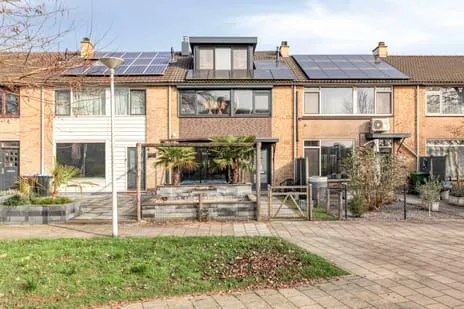 Tussenwoning te koop: Kamerlingh Onneslaan 44, De Kooy Papendrecht