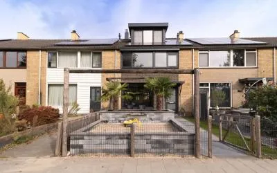 Tussenwoning te koop: Kamerlingh Onneslaan 44, De Kooy Papendrecht