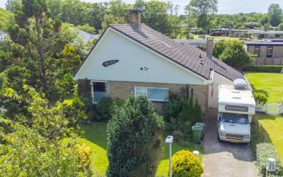 Vrijstaande woning te koop: Kamerstraat 76, De Koog De Koog