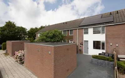 Terraced house for sale: Kamille 13, Duinterpen Sneek