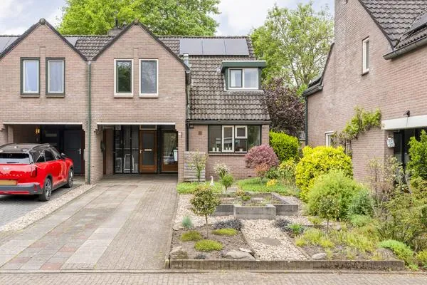 Hoekwoning te koop: Kamille 28, Hartkamp Raalte