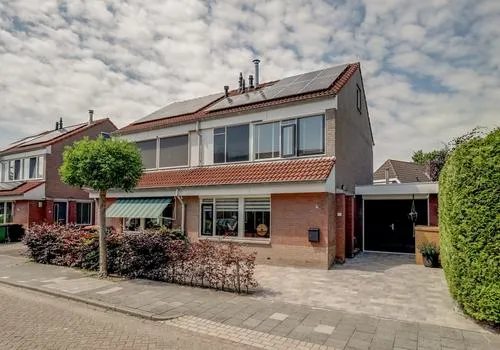 Corner house for sale: Kamille 32, Weidebloem West Opmeer