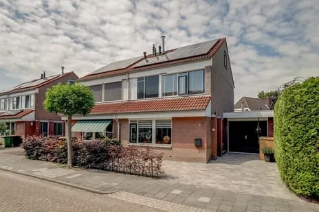 Hoekwoning te koop: Kamille 32, Weidebloem West Opmeer