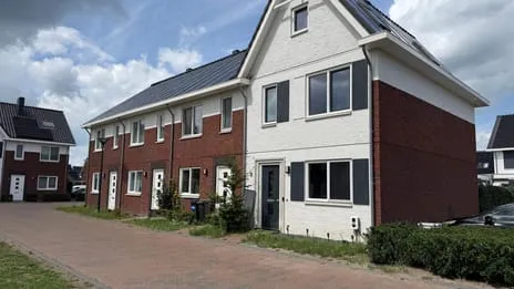 Tussenwoning te huur: Kamille 5, Vlijmen