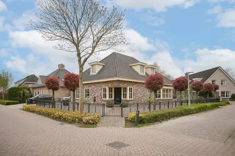 Semi-detached for sale: Kamille 8, Kerkdriel Kerkdriel