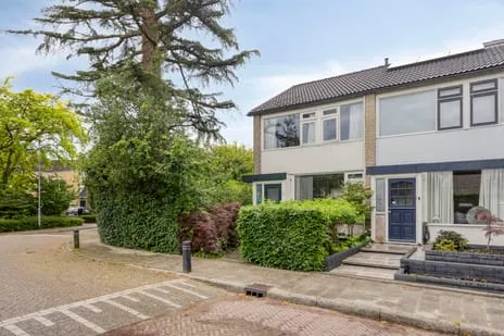 Hoekwoning te koop: Kamilleweg 1, Heerde Heerde