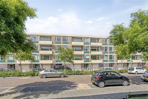 Appartement te koop: Kamperfoelielaan 33, Bloemenbuurt Oegstgeest
