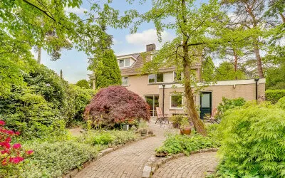 Twee-onder-één-kap te koop: Kamperfoelielaan 39, Bosch en Duin Bosch En Duin
