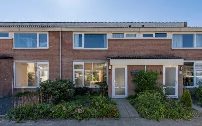 Tussenwoning te koop: Kamperfoelielaan 61, Ruiven Berkel-Enschot