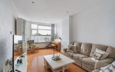 Appartement te koop: Kamperfoeliestraat 211, Heesterbuurt 'S-Gravenhage