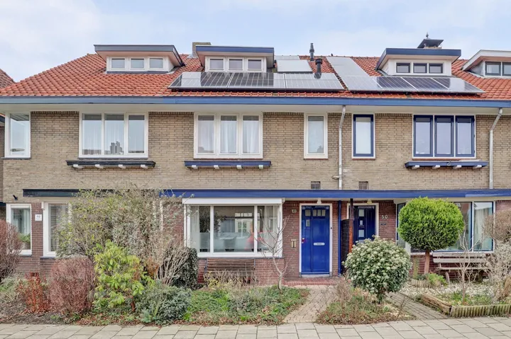 Tussenwoning te koop: Kamperfoeliestraat 48GOES, Goes