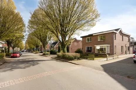 Twee-onder-één-kap te koop: Kampweg 73, Doorn-Centrum Doorn